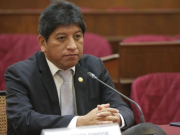 POLITIQUERÍA DE UN BACHILLER: CONTINÚA EL PITEO GENERAL POR ELECCIÓN DEL NUEVO DEFENSOR DEL PUEBLO