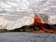 RESUELTO EL MISTERIO OCULTO, POR MÁS DE UN SIGLO, DE LAS CASCADAS DE SANGRE EN LA ANTÁRTIDA