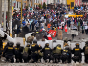 TOMA DE LIMA: ARZOBISPO LLAMA A LOS PERUANOS A ORAR PARA QUE LA VIOLENCIA NO SE VUELVA A DESATAR EN EL PERÚ