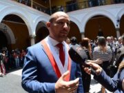 AL MENOS UN CONGRESISTA REACCIONÓ SOBRE LOS BAÑOS CON “IDENTIDAD FEMENINA” EN EL AEROPUERTO DE LIMA