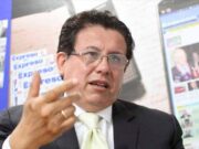 PETRO DE COLOMBIA AL BORDE DEL PRECIPICIO