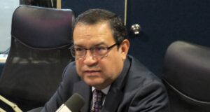 OTÁROLA Y BOLUARTE ENTREGAN EL PERÚ A LA DEGRADACIÓN MORAL POR SOMETIMIENTO A LOS ORGANISMOS INTERNACIONALES