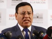 SU EQUIPO DE TROLLS COMPLICAN AL PRESIDENTE DEL CONGRESO