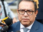 EL AMIGUISMO DEL PREMIERE VIENE CON CHANCHITA