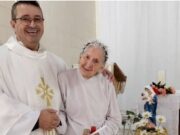 NUNCA ES TARDE PARA SER BAUTIZADOS, ASÍ LO DEMUESTRA ESTA MUJER DE 73 AÑOS