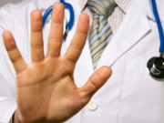 MÉDICOS MEXICANOS RECHAZAN LA CRIMINALIZACIÓN DEL EJERCICIO DEL DERECHO A LA OBJECIÓN DE CONCIENCIA