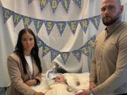 BUSCAN DESCONECTAR A LA PEQUEÑA INDI GREGORY: SU PADRE ATEO PIDIÓ QUE SEA BAUTIZADA EN LA IGLESIA CATÓLICA