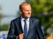 EL PRIMER MINISTRO DE POLONIA BUSCA DESGRACIAR SU NACIÓN CON LAS POLÍTICAS ABORTISTAS DE LA AGENDA 2030 Y DEL NOM