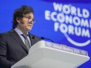 MILEI EN DAVOS SE FUE CON TODO CONTRA LA REGULACIÓN ESTATAL, EL SOCIALISMO Y EL FEMINISMO RADICAL