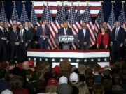 TRUMP SE ALZÓ CON LA VICTORIA EN LA PRIMERA VOTACIÓN PARA OBTENER LA CANDIDATURA REPUBLICANA A LA PRESIDENCIA DE EE. UU.