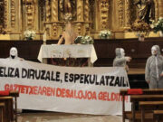 GRUPO COMUNISTA IRRUMPE EN MISA PARA ATACAR A IGLESIA CATÓLICA