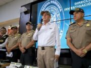 DICE QUE NO RENUNCIARÁ, SERÍA UN ACTO DE COBARDÍA