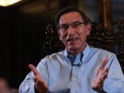 SE LE VIENE OTRA AL LAGARTO DEL POZO ENLODADO