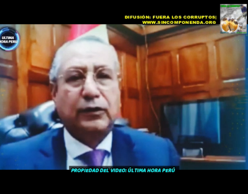 DECANO DEL CAL JALA LAS OREJAS A JUECES QUE NO SABEN NADA DE DERECHO CONSTITUCIONAL Y LO PEOR QUE NO CONOCEN LAS PRIORIDADES, LAS JERARQUÍAS DE LOS DERECHOS HUMANOS