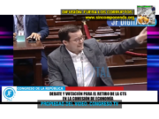 PERDIERON LOS PAPELES LOS CONGRESISTAS ALEJANDRO CAVERO E ILICH LÓPEZ Y SE BURLARON EL UNO DEL OTRO