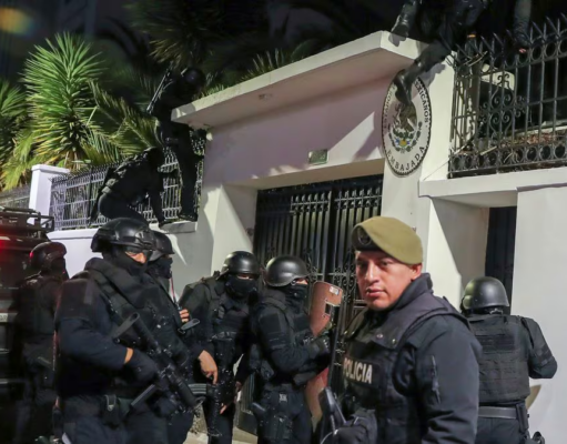 CONFLICTO ENTRE ECUADOR DE DANIEL NOBOA CON AMLO DE MÉXICO