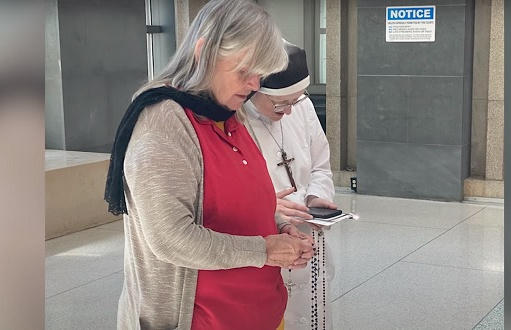 CRISTIANOS PROVIDAS ENCARCELADOS EN EE. UU SE MANTIENEN FIRMES EN SUS PRINCIPIOS Y LLAMAN A LA ORACIÓN Y A SEGUIR DEFENDIENDO AL CONCEBIDO