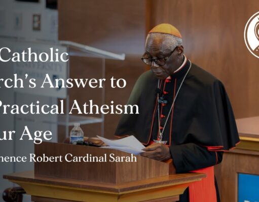 CARDENAL SARAH ADVIERTE QUE EL ENEMIGO HOY ES UN «ATEÍSMO PRÁCTICO» QUE PULULA DENTRO DE LA IGLESIA