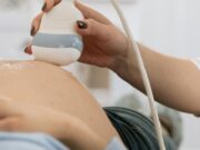 PETRO DE COLOMBIA NO FIRMA LEY EN FAVOR MADRES GESTANTES SOLO, PORQUE NO INCLUYE CONTENIDO EN FAVOR DE LOS TRANS