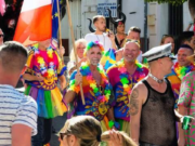 FUERTE TESTIMONIO DE UNA MUJER QUE VIVO DE CERCA LA CRUEL VERDAD DEL HOMOSEXUALISMO