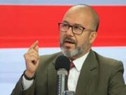 AL «DOCTOR MUERTE» LOS DE LA PUCP LE ENCARGAN CREAR LA FACULTAD DE MEDICINA EN 4 AÑOS