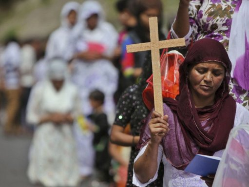 PERSECUCIÓN CRISTIANA EN INDIA PARECE NO TENER FIN: NO PUEDEN PROFESAR, PRACTICAR Y PROPAGAR SU FE EN LIBERTAD