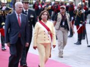 EL TRAJE DE POLLITO SE LO HABRÍA REGALADO CHIBOLÍN, SEGÚN EL «URRACO» SHIMABUKURO