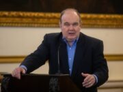 CRASO ERROR DE «PORKY»: Cayó en el viejo truco de la pena de muerte usada por Dina Boluarte