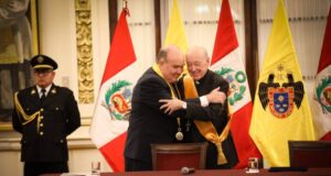 CAMPAÑA SINCRONIZADA DE MALA FE PARA BAJARSE A «PORKY»