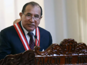 TC DECLARÓ NULO RESOLUCIÓN DE LA JNJ QUE DESTITUYÓ A VÍCTOR TICONA POSTIGO