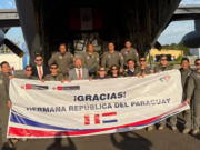 EL GOBIERNO DE PARAGUAY ENTREGÓ UNA DONACIÓN DE 250,000 UNIDADES DE SUERO FISIOLÓGICO A PERÚ