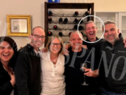 EL AGENTE 007 DEL VATICANO, PADRE JORDI BERTOMEU EN MALAS COMPAÑÍAS COMO SE VE EN ESTA FOTO