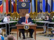 DURO GOLPE CONTRA PLANNED PARENTHOOD: GRACIAS A TRUMP HA DEJADO DE RECIBIR 100 MILLONES DE DÓLARES DE DINERO DE LOS ESTADOUNIDENSES