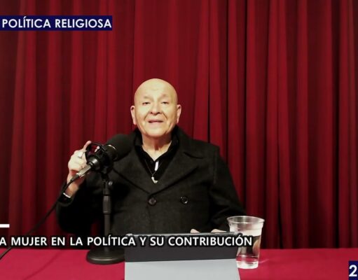 LA MUJER EN LA POLÍTICA Y SU CONTRIBUCIÓN