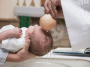 MÁS CRISTIANOS CATÓLICOS VUELVEN A LA FE EN EUROPA