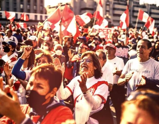 LAS EXPECTATIVAS CIUDADANAS Y LA DECEPCIÓN CON LA CLASE POLÍTICA