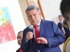 DUEÑO DE TODO EL SECTOR SALUD