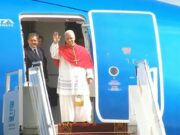 PAPA LEÓN CONTINÚA SU VIAJE DE 11 DÍAS POR ÁFRICA