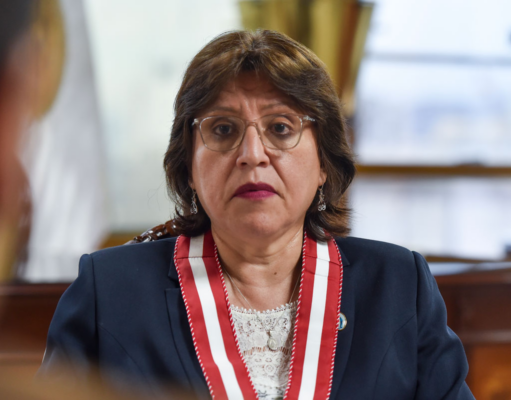 DENUNCIAN PENALMENTE A DELIA ESPINOZA POR SU ACTITUD DOLOSA E IR CONTRA LOS INTERESES GREMIALES DEL CAL