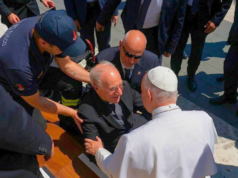 COMPASIÓN Y SOLIDARIDAD CON EL PRÓXIMO NECESITADO, PAPA LEÓN XIV DA EJEMPLO