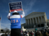 CORTE SUPREMA DE EEUU DA LIBERTAD A LOS ESTADOS A IMPEDIR QUE HOMBRES COMPITAN EN LIGAS DEPORTIVAS FEMENINAS