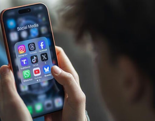 TIEMBLA META ACUSADA DE VOLVER ADICTOS A MENORES DE EDAD