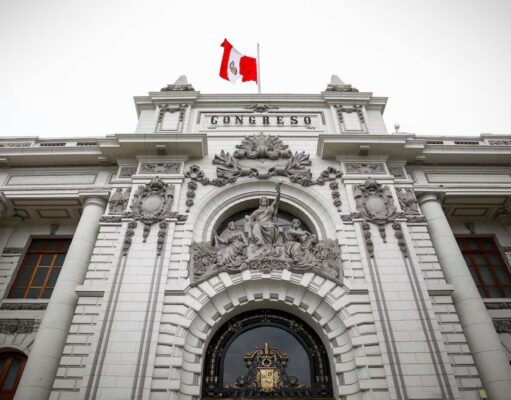 MOVADEF INFILTRADO EN EL CONGRESOLLEVAN COBRANDO MÁS DE 130 MIL SOLES COMO ASESORES