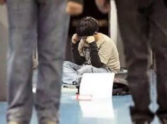 OTRO CASO DE ABUSO ESCOLAR DE ESTUDIANTES DE 15 Y 16 AÑOS CONTRA UN COMPAÑERO